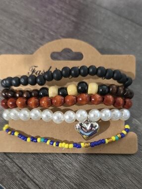 Stacked Beaded Bracelet Set with Pearl and Heart Charm